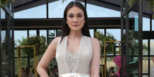 Dirias MUA Bubah Alfian, Luna Maya Tampil Semakin Cantik dan Bercahaya!