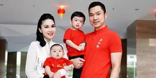 #DiRumahAja, Gemasnya Harvey Moeis Suami Sandra Dewi Saat Main Bareng Anak