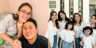 Dirumorkan Tak Dapat Restu, Intip Potret Bukti Kedekatan Ayu Ting Ting dan Keluarga Adit Jayusman