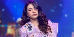Dirundung Duka, Rara LIDA Minta Doa Untuk Mantan Ketua Umum Ralova Indonesia yang Meninggal Dunia