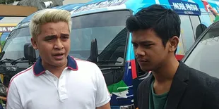 Disebut Jadi Tukang Parkir, Adik Billy Syahputra Akhirnya Terjun di Dunia Hiburan