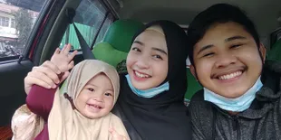 Disebut Mirip Baby Gala Sky, Ini Potret Terbaru Baby Rumaisha Anak Ega Noviantika &#38; Rafly DA yang Makin Cantik &#38; Menggemaskan!