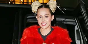 Disebut Putus Dari Liam Hemsworth, Miley Cyrus Malah Pamer Cincin