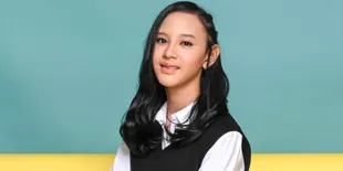 Disebut Sebagai Penyanyi Muda Berbakat, Dinda Ghania Rilis Lagu Baru 'Berteman Saja'