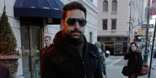 Diserang Haters, Abhishek Bachchan Balas Dengan Cara 'Manis'