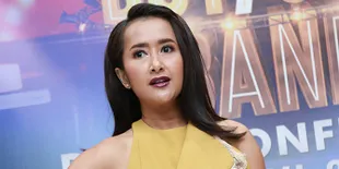 Disindir Netizen Karena Pakai Bikini, Widi Mulia Balas Dengan Bijaksana