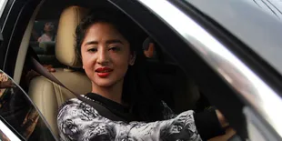 Ditanya Cucu, Ayah Depe Terpaksa Berbohong