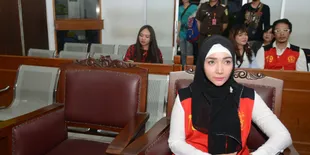 Ditanya Soal Jedun &#38; Pilih Fokus pada Kasusnya, Roro Fitria Merasa Dizholimi