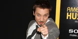 Dituding Gay, Ini Jawaban Smart Jeremy 'Hawkeye' Renner