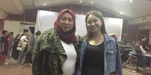 Diunfollow Melly Goeslaw, Rossa: Semua Orang Punya Pilihan