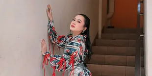 Diva Lolos dari Dangdut Academy Group 3 Top 37, Dewi Perssik Beri Sanjungan