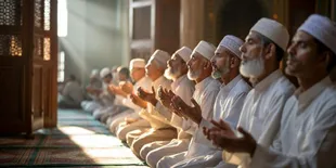 Doa Maulid Nabi: Kumpulan Bacaan, Arti, dan Keutamaannya untuk Umat Islam