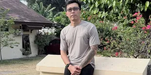 Dokter Tirta Bagikan 5 Langkah Hadapi Abu Vulkanik Anak Krakatau