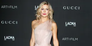 Dress Terlalu Pendek, Area Intim Kate Hudson Tertangkap Kamera