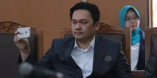 Dua Kali Mangkir, Farhat Abbas Masuk Daftar Pencarian Orang?