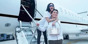 Dulu Harus Sewa, Syahrini Senang Sekarang Bebas Pakai Jet Pribadi Milik Mertua