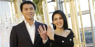 Dulu Reino Barack Tak Tahu Lagu Syahrini, Kini Mau Dinyanyiin Terus?