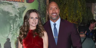 Dwayne Johnson 'The Rock' Dan Anak Istrinya Positif Covid-19, Begini Kondisinya