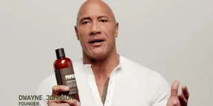 Dwayne Johnson 'The Rock', Lengah Dikit Keluarkan Produk Hair Care