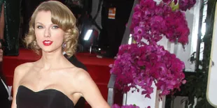 Ed Sheeran Jodohin Taylor Swift Dengan...