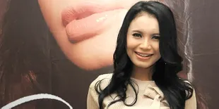[Eksklusif] Ini Alasan Kesultanan Malaysia Beri Rossa Gelar Kehormatan