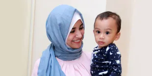 Ekspresi Geregetan Baby Adam Putra Shireen Sungkar, Bikin Gemas