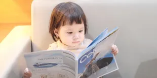 Ekspresi Lucu Baby Gempi Saat Minum Obat, Nggemesin Banget!