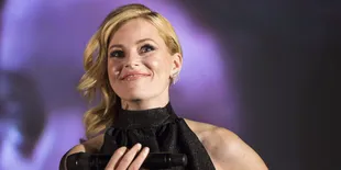 Elizabeth Banks Rilis Sneak Peek Pertama Reboot 'CHARLIE'S ANGELS'