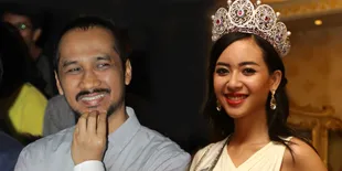 Elvira Devinamira Ungkapkan Perasaannya Pada Abraham Samad