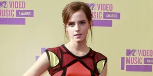 Emma Watson, Artis Paling Berbahaya Tahun Ini!