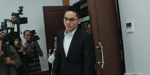 Enggan Memikirkan Rumah Tangganya, Ben Kasyafani Alami Trauma?