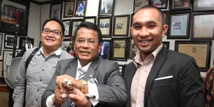 Enji: Saya dan Anggita Hanya Teman Saja