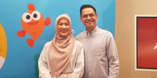 Era Kolaborasi, Alyssa Soebandono dan Dude Harlino Sambut Kawan Baru Baby Shark