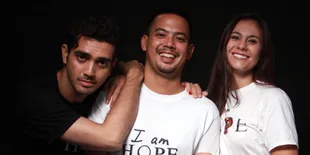Fachri Albar Ikut Penulisan Skenario Film 'I AM HOPE'