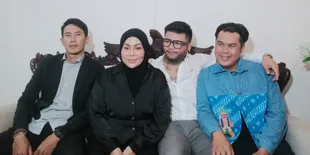 Fahmi Rasa Coklat Hadirkan Debut 'Tunggu Aku', Dapat Dukungan Penuh Dari Mak Vera