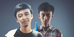 Fajar Nugraha Membahas Teka-teki Identitas Simpleman sang Penulis 'KKN DI DESA PENARI' yang Misterius