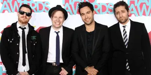 Fall Out Boy Akan Berkolaborasi Dengan 5 Seconds of Summer?