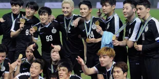 Fan-Sign FC MEN, Fans Bertatap Mata Dengan Bintang Ganteng Pujaan