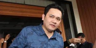 Farhat Abbas: Artis Banci Mulai Pura-Pura Normal Lagi
