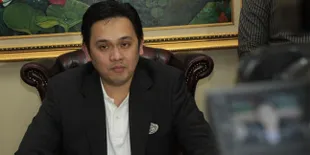 Farhat Abbas: Deddy Corbuzier Aja Biasa!