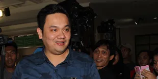 Farhat Abbas: Justru Ilal Pernah Nginap Bareng Jennifer Dunn