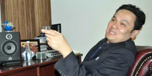 Farhat Abbas Yakin Pertina Tak Berikan Izin Bertinju?