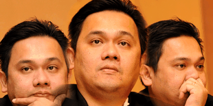 Farhat Nitip Pesan Pada Jokowi, Apa Itu?