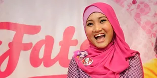 Fatin Shidqia Lubis Blak-Blakan di Buku Perdananya