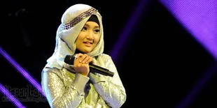 Fatin Turut Berduka Atas Meninggalnya Ustad Jeffry Al Buchori