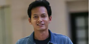 Fedi Nuril Penasaran Dengan Keindahan Danau Toba