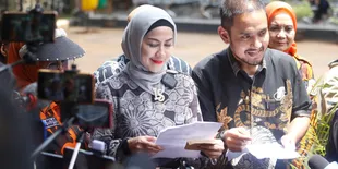 Ferry Irawan Masih Terus Membantah Tak Lakukan KDRT, Pihak Venna Melinda: Lihat Ajalah Pas Sidang