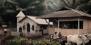 Film SONGKO: KISAH PETAKA DARI SULAWESI Bangun Set dari Nol, Hutan Jadi Desa Mencekam