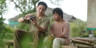 Film 'TANAH RUNTUH' Ajak Penonton Melihat Dunia dari Sudut Pandang Cinta Lewat Sosok Anak Down Syndrome