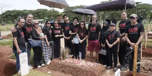 First Look 'LASTRI: ARWAH KEMBANG DESA' Dirilis, Almarhum Gary Iskak Satu Layar Dengan Putranya